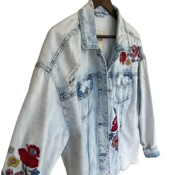 Hollister Light Denim Floral Embroidered Button Front Jacket - XL - Picture 2 of 8
